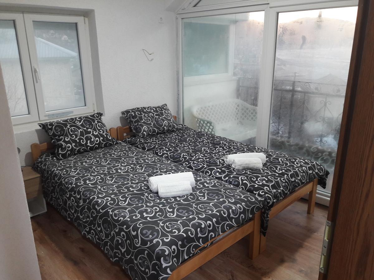 Mal Odmor Apartment Mavrovo Exterior photo
